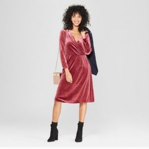 A New Day  Target Burgundy Long Sleeve Velvet Wrap SZ Small